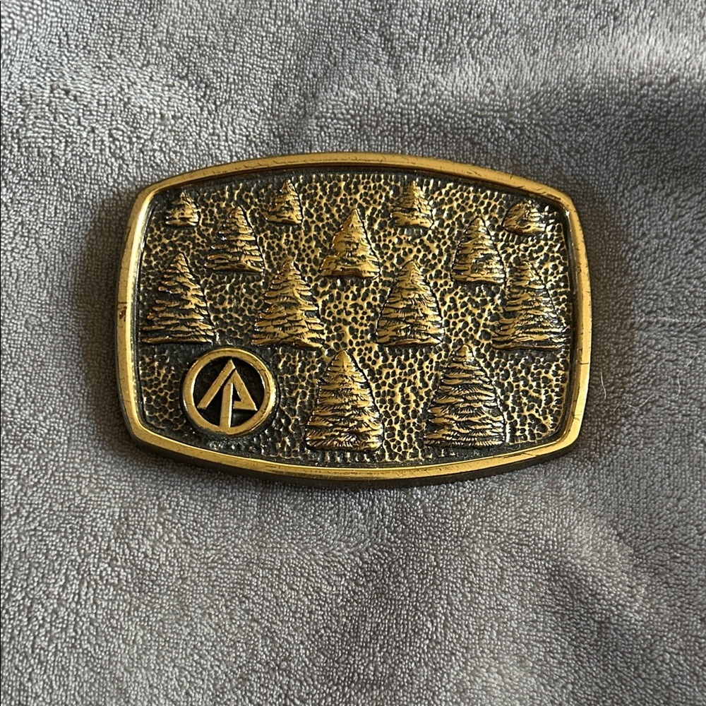 Gold Tree Pattern Belt Buckle